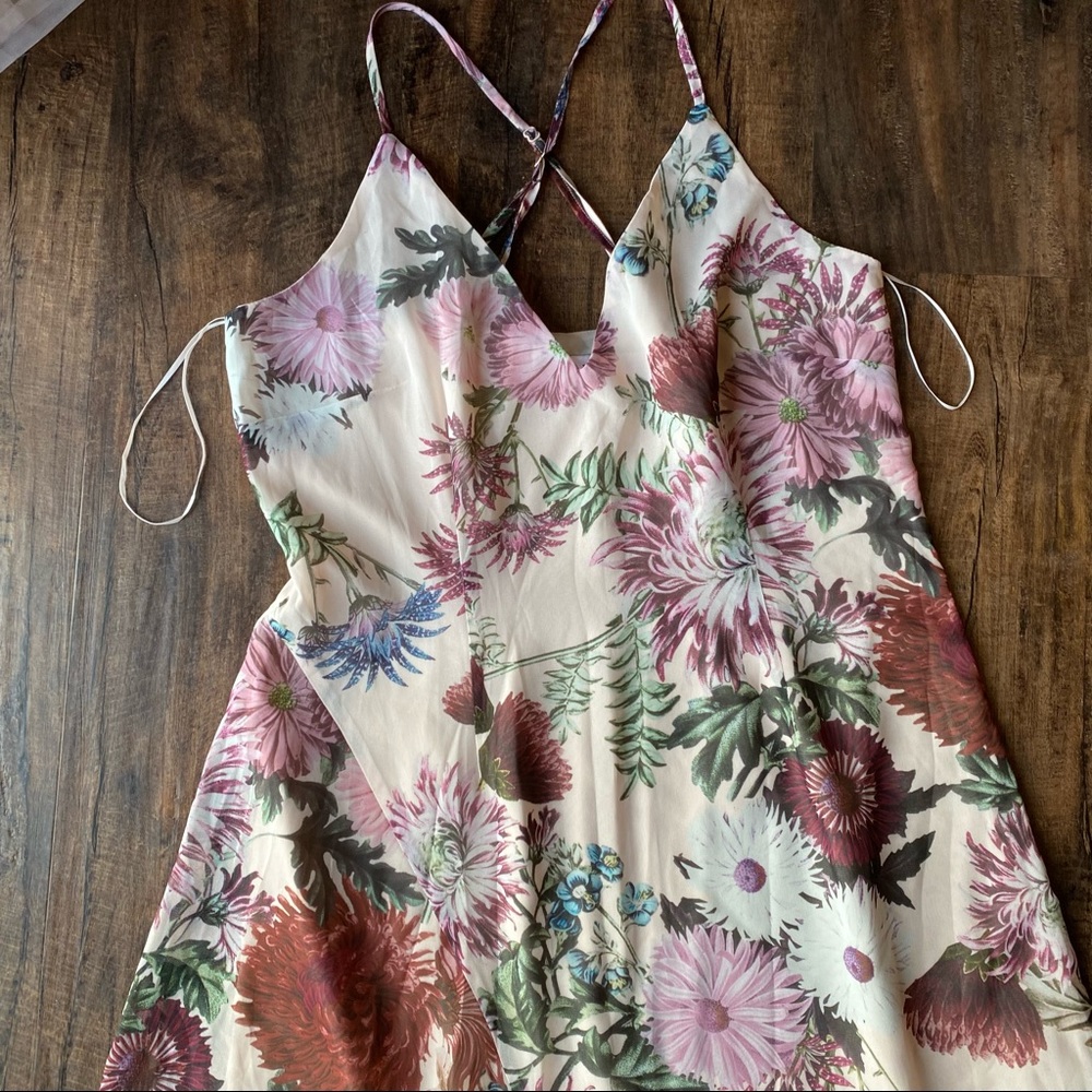 Brand New! Keepsake Floral Dress